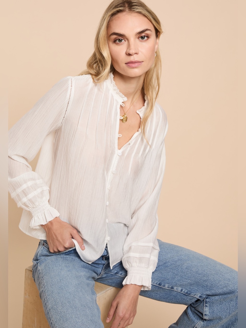 NWT Few Moda Nora Top size Small S White long sleeve CAARA blouse shirt